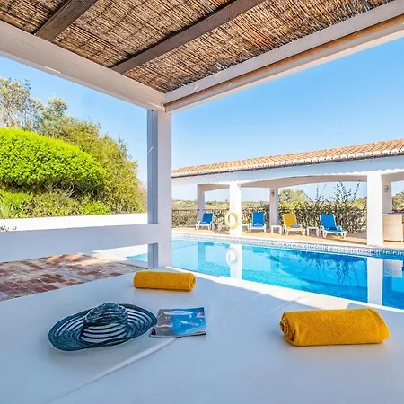 Saint Michel - Refugio Tranquilo Com Piscina Aquecivel Em Portimao * Mexilhoeira Grande