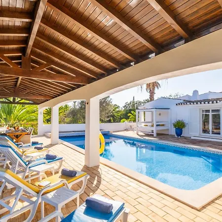 Saint Michel - Refugio Tranquilo Com Piscina Aquecivel Em Portimao Villa